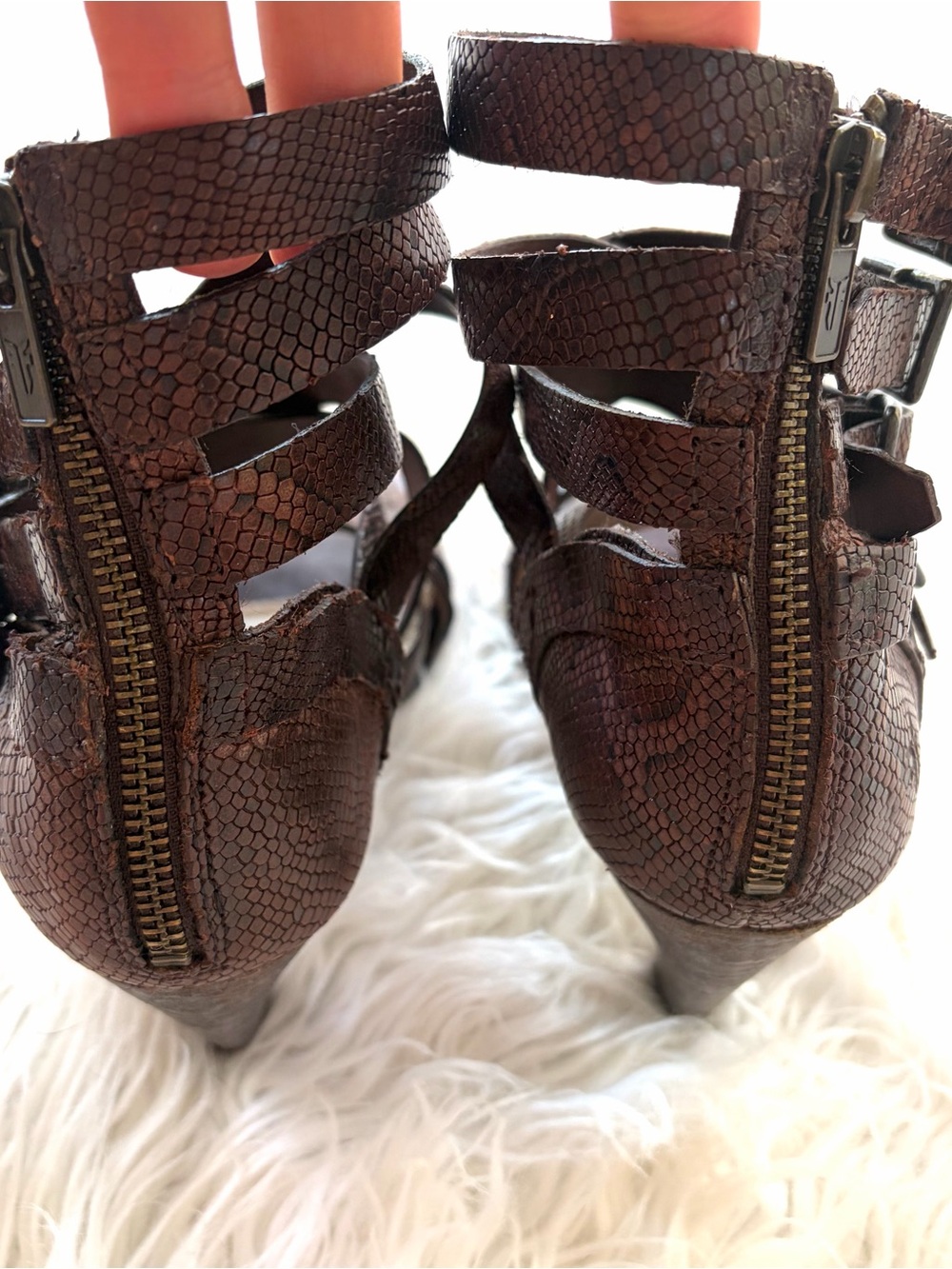 Frye Mika Embossed Leather Strappy Heel gladiator-style Sandals size 9 - Picture 7 of 13